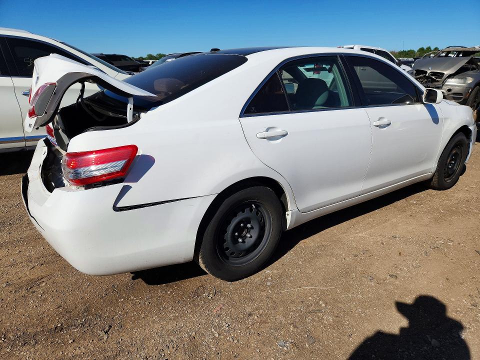 2011 Toyota Camry VIN 4T4BF3EK1BR201177 COPART salvage auction — REAR END, Il - Salvage Certificate, sold $725 on 2026-07-09 (photo 3)