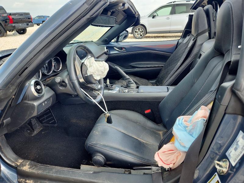 2021 Mazda Mx-5 miata VIN JM1NDAM72M0457924 COPART salvage auction — ALL OVER, Tx - Salvage Vehicle Title, sold $70 on 2026-07-30 (photo 7)
