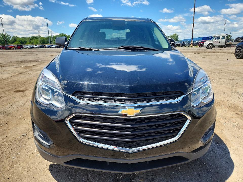 2017 Chevrolet Equinox VIN 2GNALBEK7H1571431 COPART salvage auction — MECHANICAL, Mi - Dealer Only Clean Title, sold $1,500 on 2026-07-02 (photo 5)
