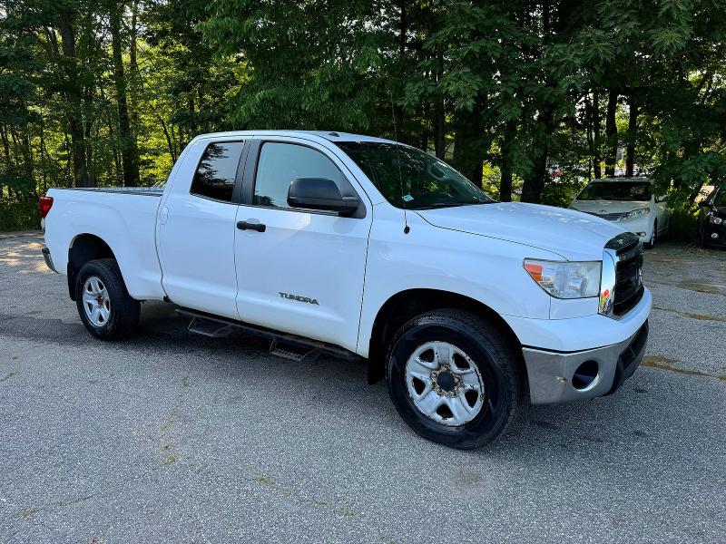 2013 Toyota Tundra VIN 5TFUM5F19DX046796 COPART salvage auction — MINOR DENT/SCRATCHES, Me - Certificate Of Title (P), sold $3,800 on 2026-07-02 (photo 1)