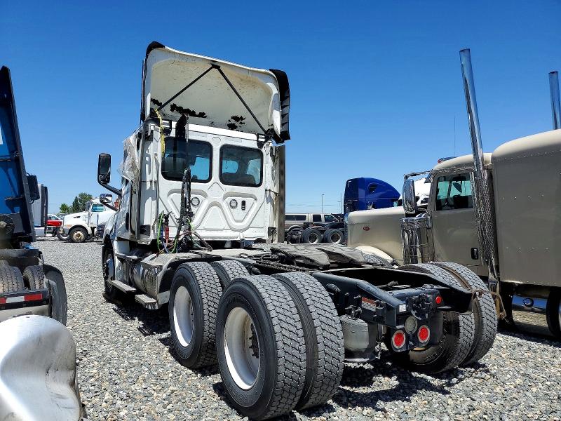 2022 Freightliner Cascadia 126 VIN 3AKJHLDV8NSNR4361 COPART salvage auction — FRONT END, AZ - CERT OF TITLE - SALVAGE, sold $13,900 on 2026-07-09 (photo 3)