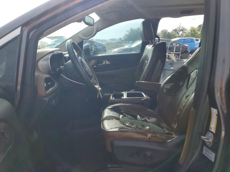 2018 Chrysler Pacifica VIN 2C4RC1GG6JR106791 COPART salvage auction — MINOR DENT/SCRATCHES, Fl - Certificate Of Title (P), sold $3,750 on 2026-07-24 (photo 7)