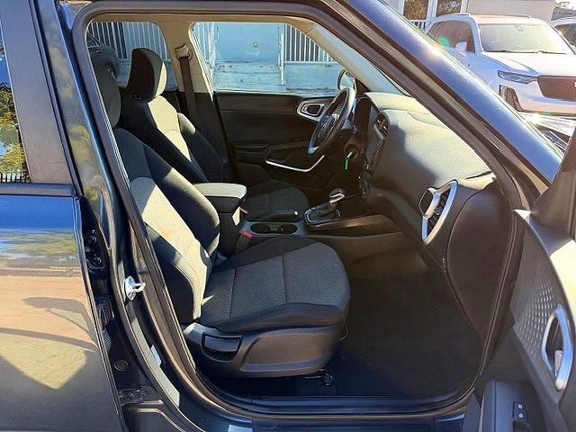 2020 Kia Soul VIN KNDJ23AU7L7011770 COPART salvage auction — MINOR DENT/SCRATCHES, Fl - Cert Of Title-Rebuilt (P), sold $7,500 on 2026-07-27 (photo 7)