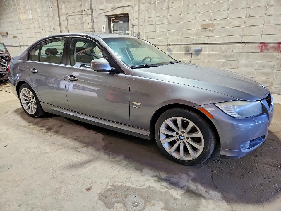 2009 BMW 3 series VIN WBAPK73509A450745 COPART salvage auction — MECHANICAL, Mn - Certificate Of Title, sold $925 on 2026-07-21 (photo 4)