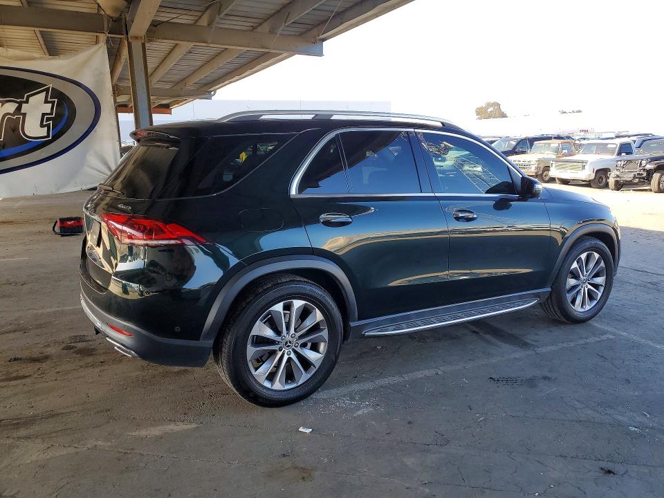 2021 Mercedes-benz Gle VIN 4JGFB4KE8MA420900 COPART salvage auction — MINOR DENT/SCRATCHES, Ca - Dis/Dlr/Exp Only Clean Title, sold $20,900 on 2026-07-21 (photo 3)