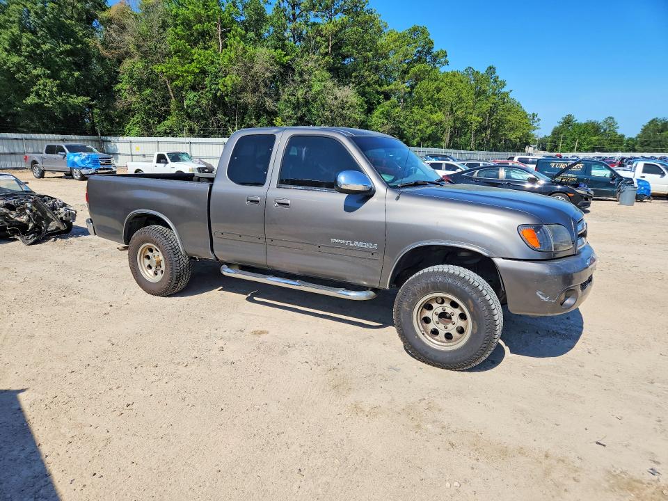 2003 Toyota Tundra VIN 5TBRT341X3S411807 COPART salvage auction — MINOR DENT/SCRATCHES, Fl - Cert Of Title Slvg Rebuildable, sold $1,950 on 2026-07-17 (photo 4)