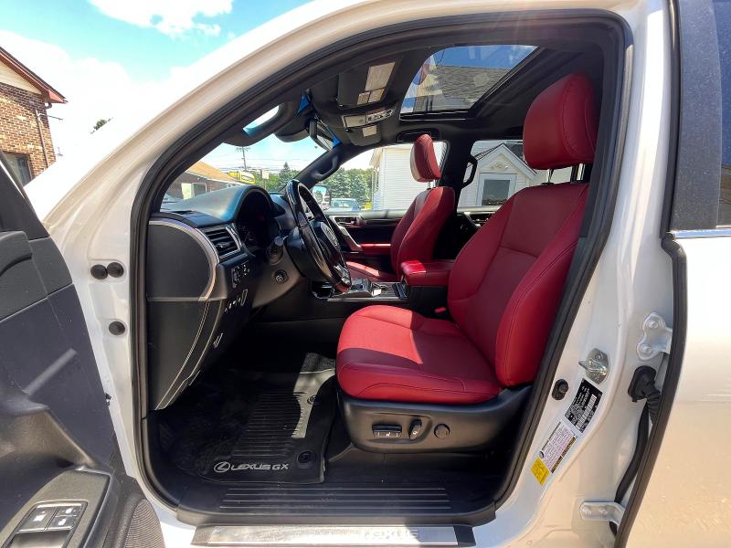 2023 Lexus Gx 460 VIN JTJAM7BXXP5372502 COPART salvage auction — MINOR DENT/SCRATCHES, Ny - Certificate Of Title (P), sold $42,500 on 2026-07-23 (photo 7)