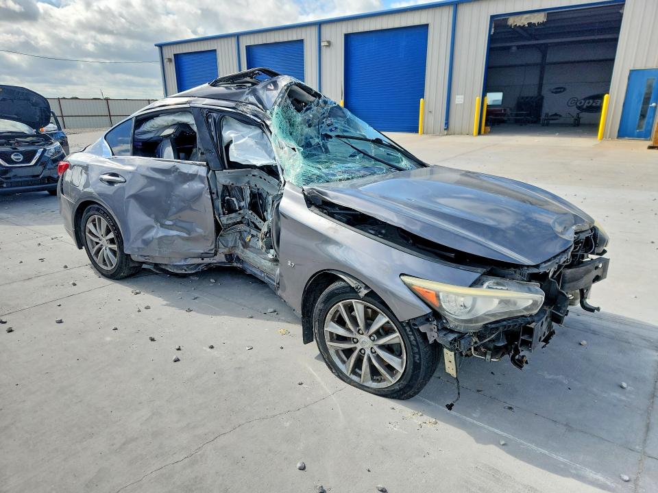 2014 Infiniti Q50 VIN JN1BV7AP7EM676124 COPART salvage auction — SIDE, TX - NONREPAIRABLE TITLE, sold $425 on 2026-07-24 (photo 4)