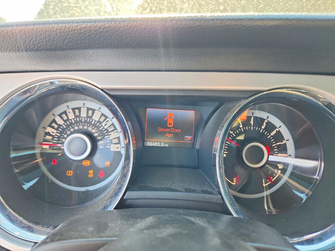 2013 Ford Mustang VIN 1ZVBP8CF4D5264735 COPART salvage auction — Rear End, IL - SALVAGE CERTIFICATE, sold $6,300 on 2026-07-09 (photo 9)