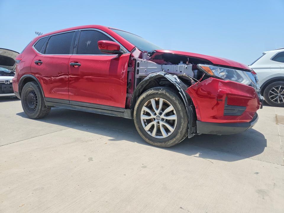 2017 Nissan Rogue VIN JN8AT2MVXHW265096 COPART salvage auction — FRONT END, Tx - Certificate Of Title (P), sold $1,800 on 2026-07-09 (photo 4)