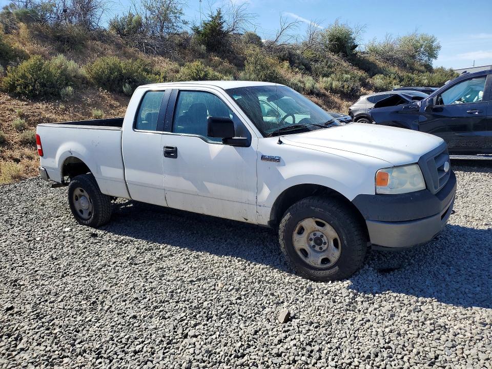 2006 Ford F-150 lightning VIN 1FTPX14V46KD05827 COPART salvage auction — REAR END, Nv - Certificate Of Title, sold $100 on 2026-07-09 (photo 4)