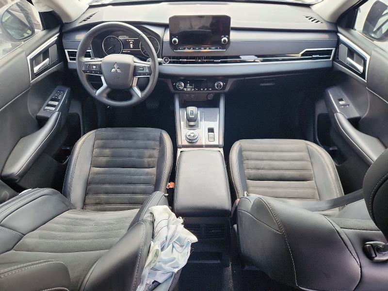 2023 Mitsubishi Outlander VIN JA4J3UA88PZ061829 COPART salvage auction — SIDE, Tx - Salvage Vehicle Title, sold $6,800 on 2026-07-31 (photo 8)