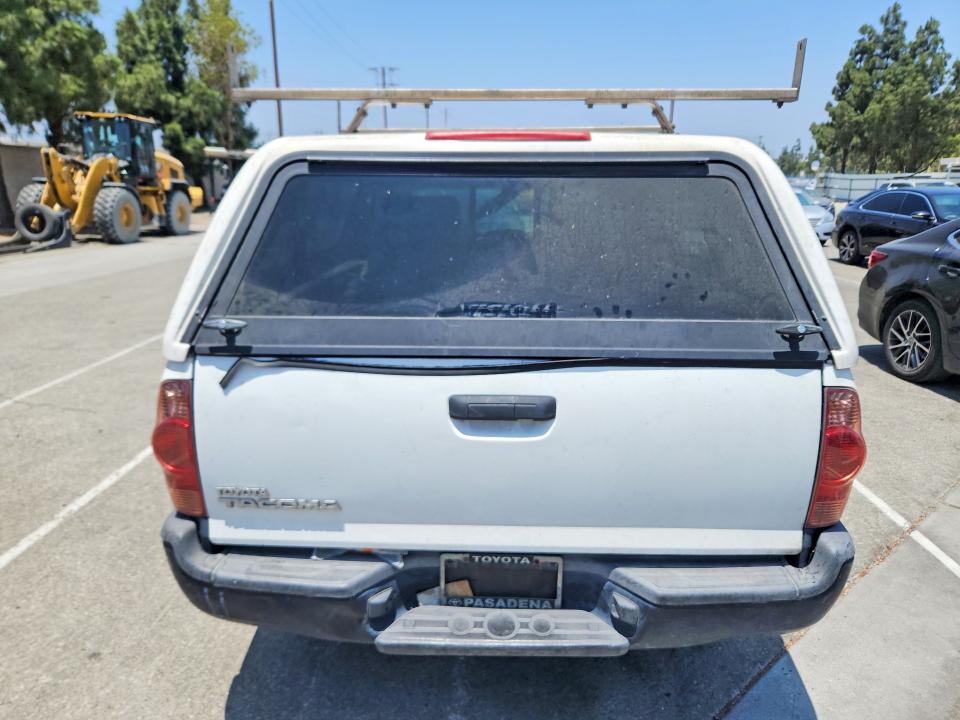 2014 Toyota Tacoma VIN 5TFNX4CN6EX035236 COPART salvage auction — MECHANICAL, CA - DIS/DLR/EXP ONLY CLEAN TITLE, sold $2,150 on 2026-07-23 (photo 6)