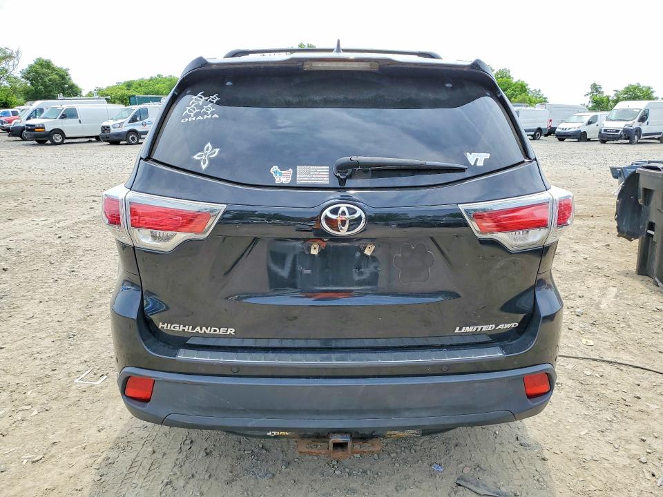 2016 Toyota Highlander VIN 5TDDKRFH3GS292814 COPART salvage auction — FRONT END, Md - Cert Of Salvage > 75% Damage, sold $9,000 on 2026-07-07 (photo 6)