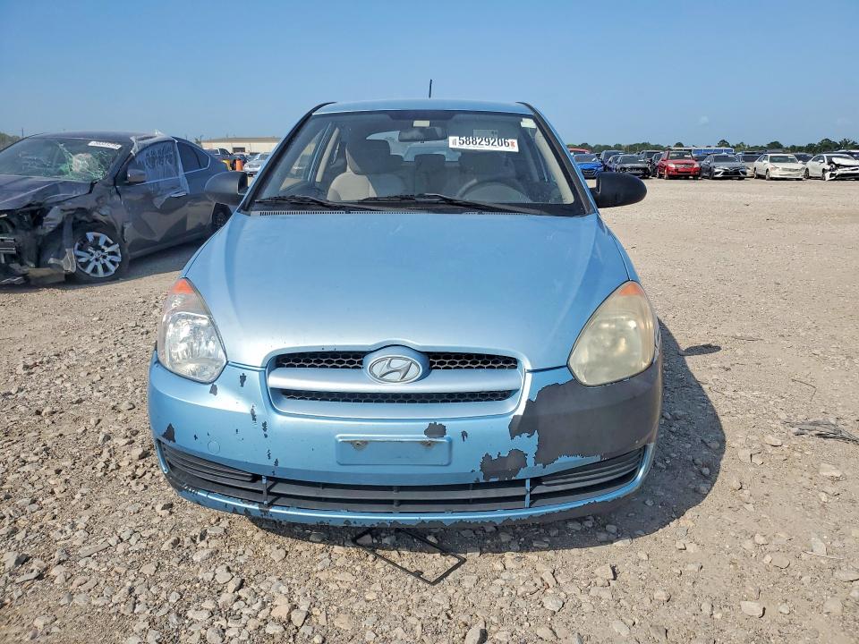 2009 Hyundai Accent VIN KMHCM36C19U128611 COPART salvage auction — MINOR DENT/SCRATCHES, TX - SALVAGE VEHICLE TITLE (P), sold $600 on 2026-07-09 (photo 5)