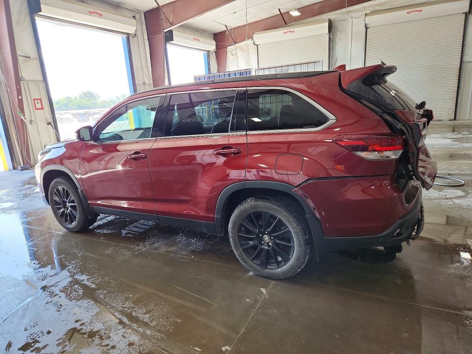 2019 Toyota Highlander VIN 5TDJZRFH9KS625623 COPART salvage auction — REAR END, Il - Salvage Certificate, sold $10,300 on 2026-07-22 (photo 2)