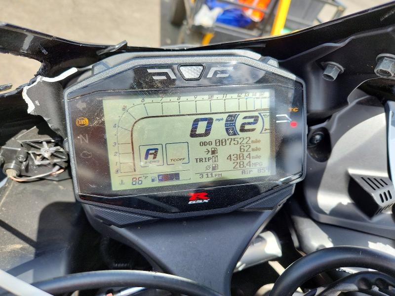 2024 Suzuki Gsx-r VIN JS1DM11B1R7100442 COPART salvage auction — ROLLOVER, Pa - Certificate Of Salvage, sold $6,200 on 2026-07-02 (photo 7)