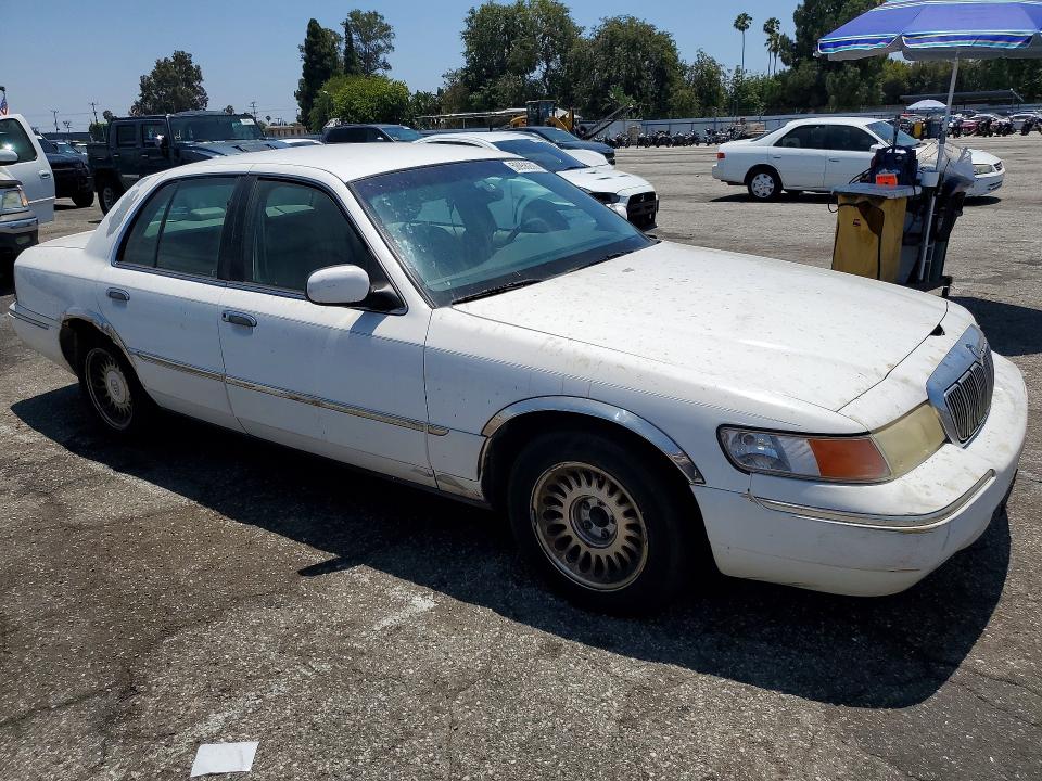 1998 Mercury Grand marquis VIN 2MEFM75W1WX657693 COPART salvage auction — MECHANICAL, CA - DIS/DLR/EXP ONLY CLEAN TITLE, sold $50 on 2026-07-17 (photo 4)