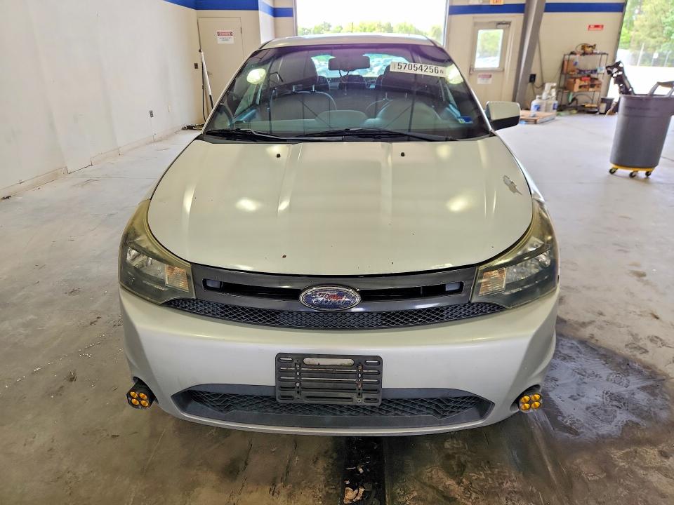 2009 Ford Focus VIN 1FAHP33N69W200629 COPART salvage auction — SIDE, VA - CERT OF TITLE - SALVAGE, sold $275 on 2026-07-02 (photo 5)