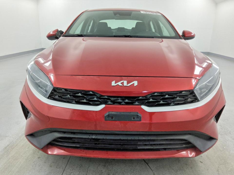 2023 Kia Forte VIN 3KPF24AD7PE508951 COPART salvage auction — FRONT END, CA - CERTIFICATE OF TITLE, sold $5,100 on 2026-07-09 (photo 5)