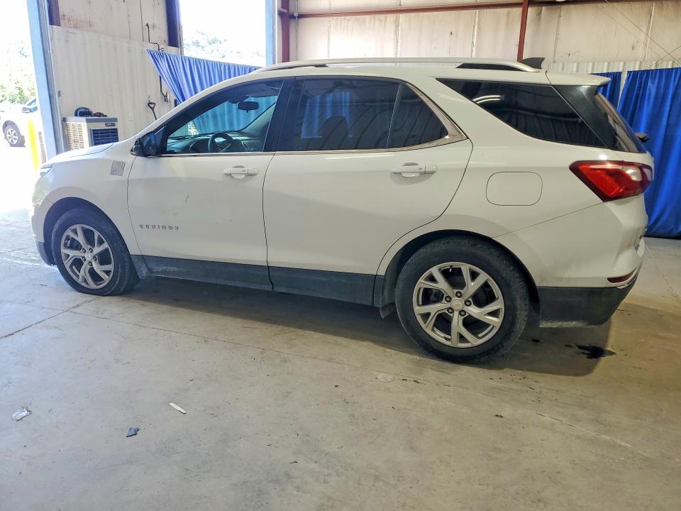 2019 Chevrolet VIN 3GNAXVEX7KS673633 COPART salvage auction — MINOR DENT/SCRATCHES, Wv - Certificate Of Title, sold $1,650 on 2026-07-09 (photo 2)