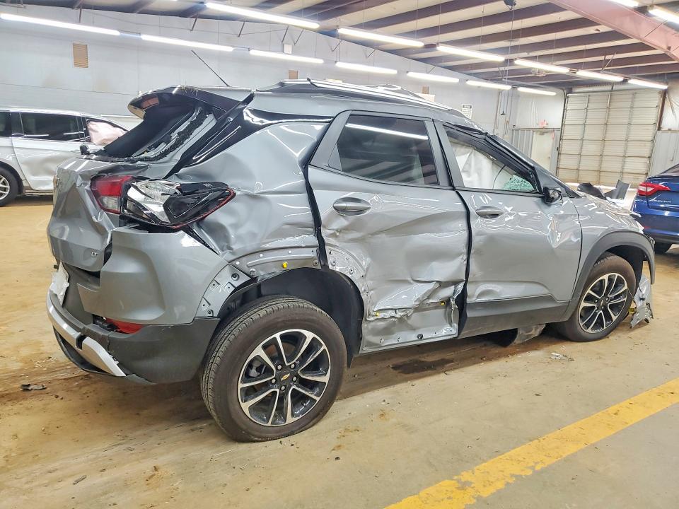 2026 Chevrolet VIN KL79MPSL4TB109689 COPART salvage auction — ROLLOVER, Nc - Dlr Only Bill Of Sale, sold $3,300 on 2026-07-29 (photo 3)