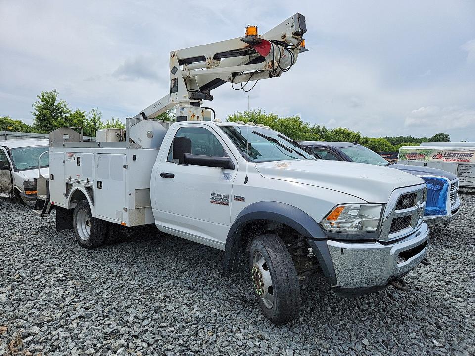 2015 Ram 4500 VIN 3C7WRLAJ0FG687030 COPART salvage auction — MECHANICAL, Mi - Dealer Only Clean Title, sold $7,300 on 2026-07-28 (photo 4)