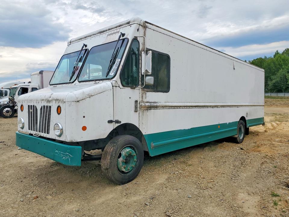 2008 Workhorse W62 VIN 5B4LPG2G283432486 COPART salvage auction — MECHANICAL, Nc - Certificate Of Title (P), sold $1,000 on 2026-07-27 (photo 1)