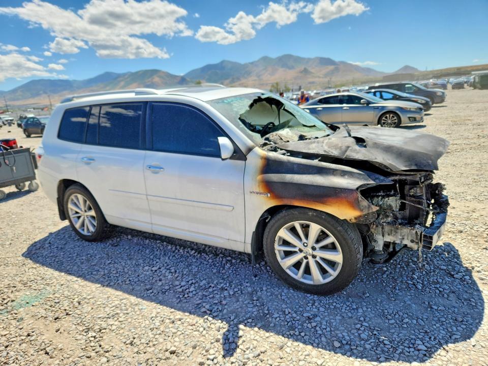 2008 Toyota Highlander VIN JTEEW44A182018663 COPART salvage auction — BURN, UT - SALVAGE CERTIFICATE, sold $125 on 2026-07-24 (photo 4)