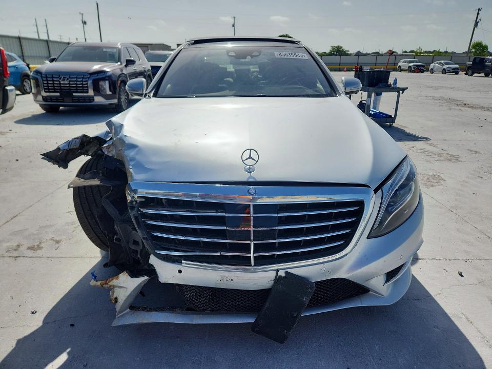 2015 Mercedes-benz S-klasse VIN WDDUG8CB6FA174303 COPART salvage auction — WATER/FLOOD, TX - SALVAGE TITLE-FLOOD DAMAGE, sold $4,300 on 2026-08-04 (photo 5)