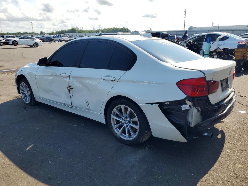2016 BMW 3er VIN WBA8A9C50GK617468 COPART salvage auction — SIDE, Fl - Cert Of Title Slvg Rebuildable, sold $1,000 on 2026-08-10 (photo 2)