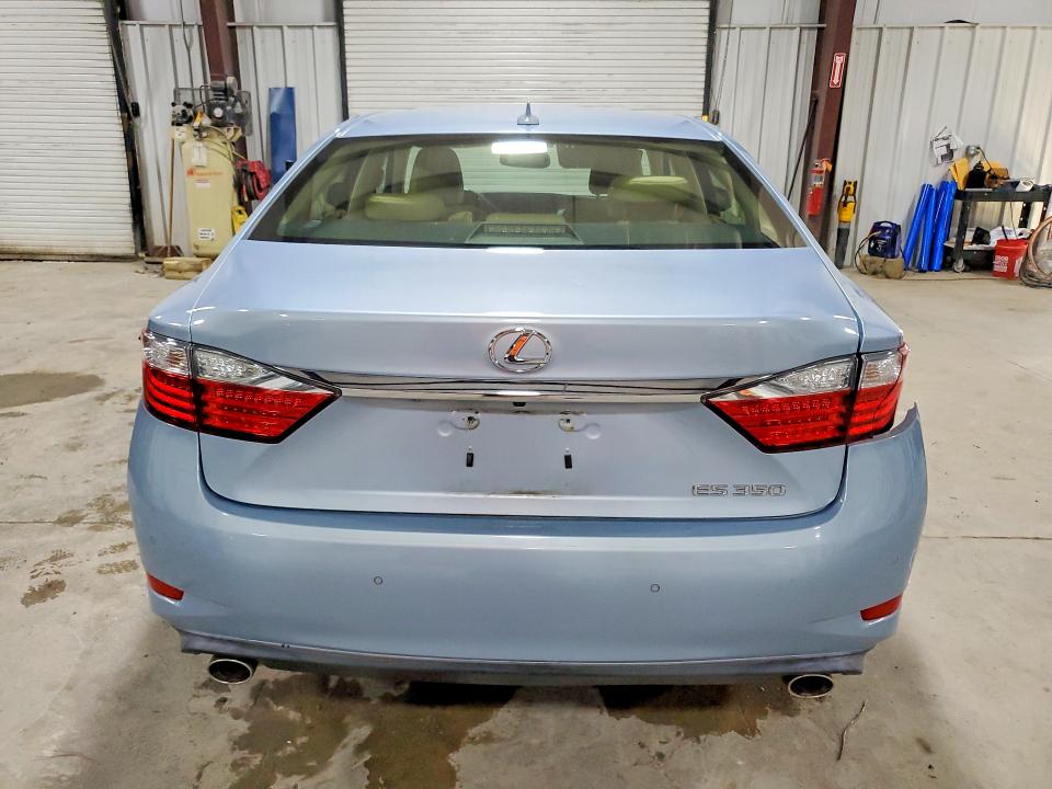 2013 Lexus VIN JTHBK1GGXD2041207 COPART salvage auction — REAR END, Pa - Certificate Of Salvage, sold $800 on 2026-07-29 (photo 6)