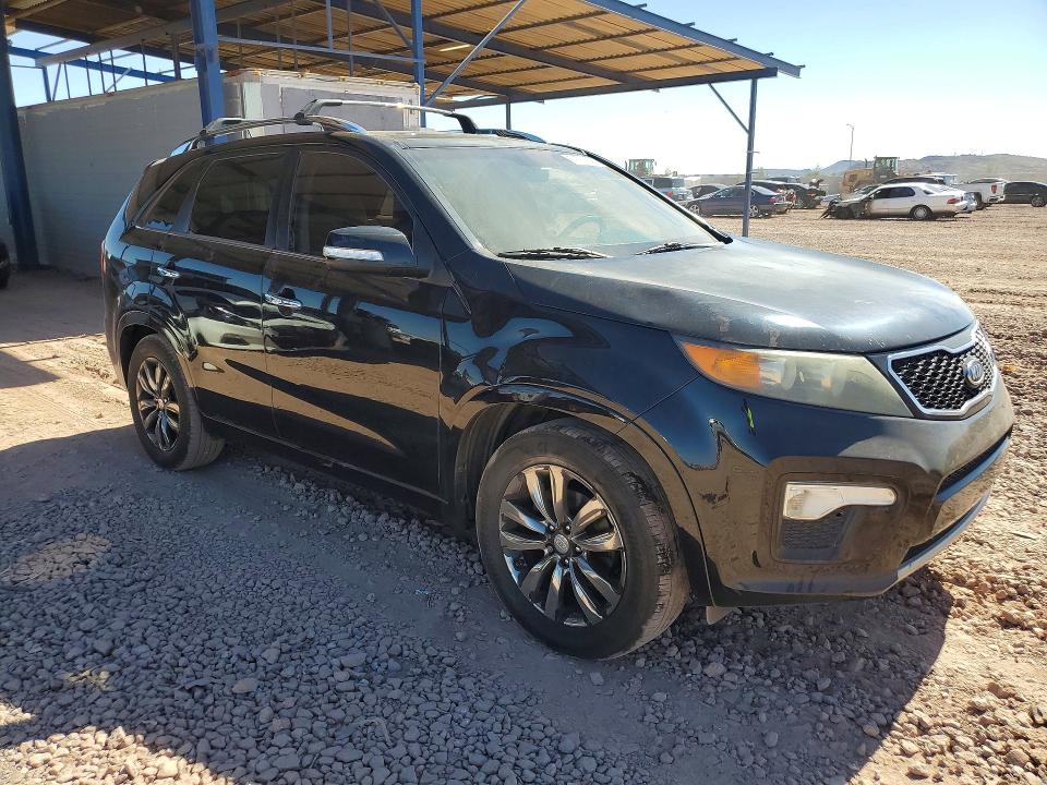 2012 Kia Sorento VIN 5XYKW4A21CG304225 COPART salvage auction — MINOR DENT/SCRATCHES, Az - Certificate Of Title (P), sold $975 on 2026-07-07 (photo 4)