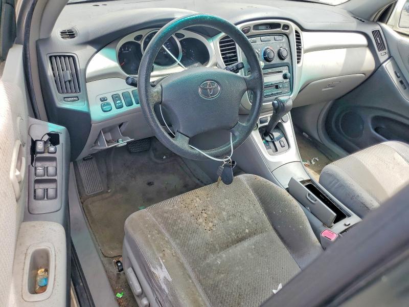 2004 Toyota Highlander VIN JTEHD21A140028868 COPART salvage auction — FRONT END, Wa - Vehicle Cert Of Ownership-Titl, sold $375 on 2026-07-27 (photo 8)