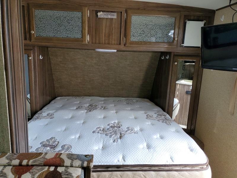 2017 Coachmen rv Apex nano travel tra VIN 5ZT2CXHC8HF011617 COPART salvage auction — REAR END, CO - SALVAGE TITLE, sold $800 on 2026-07-16 (photo 5)