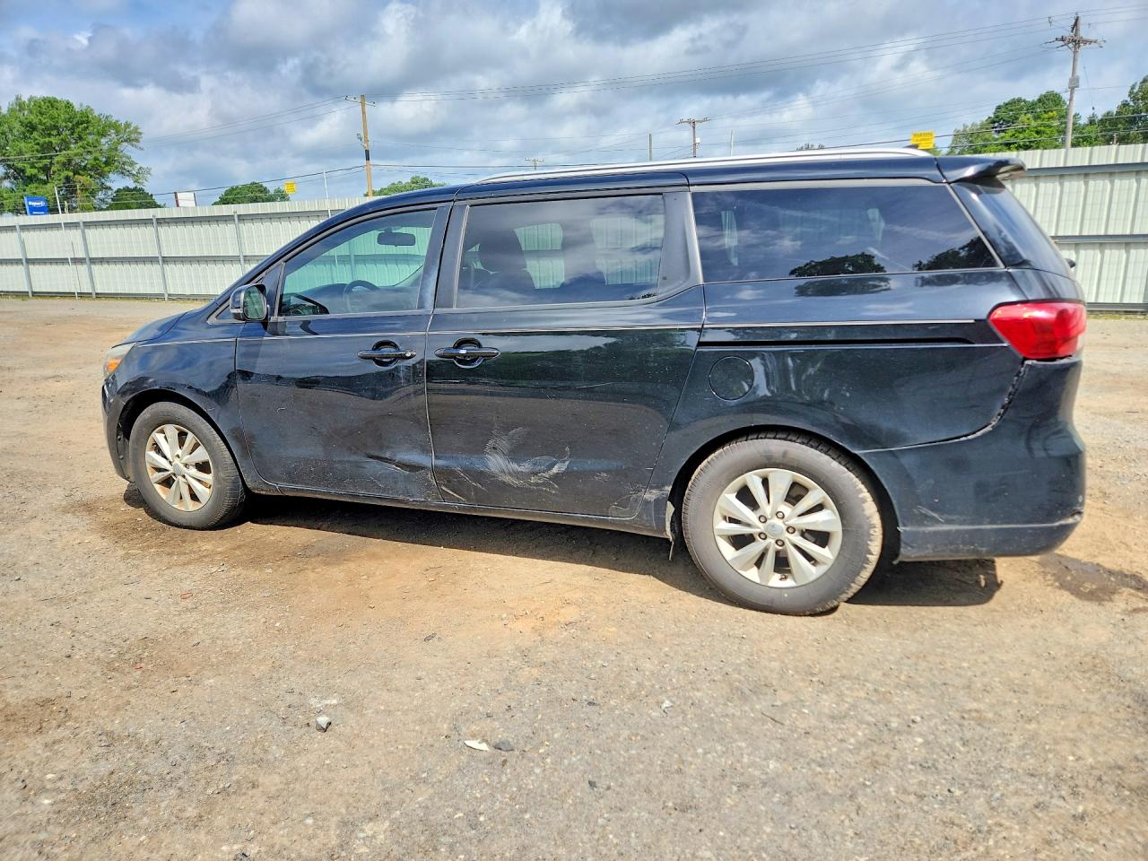 2017 Kia Sedona VIN KNDMB5C11H6249493 COPART salvage auction — Side, TX - CERTIFICATE OF TITLE, sold $1,150 on 2026-07-09 (photo 2)