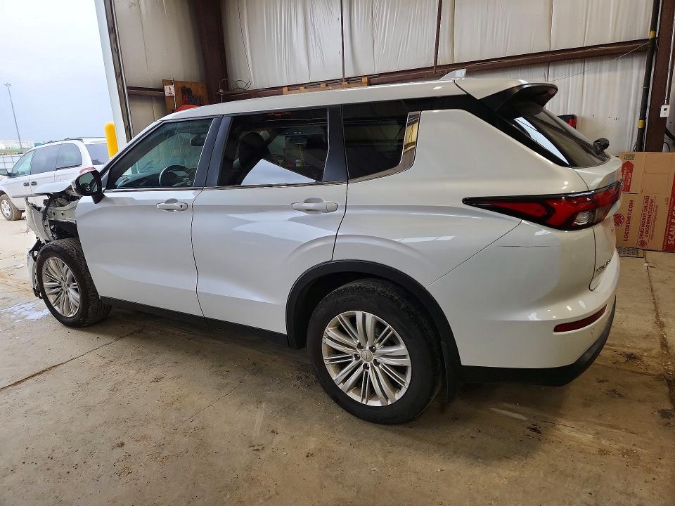2024 Mitsubishi Outlander VIN JA4J4UA86RZ625509 COPART salvage auction — FRONT END, AB - BOS - SALVAGE, sold $8,600 on 2026-07-16 (photo 2)
