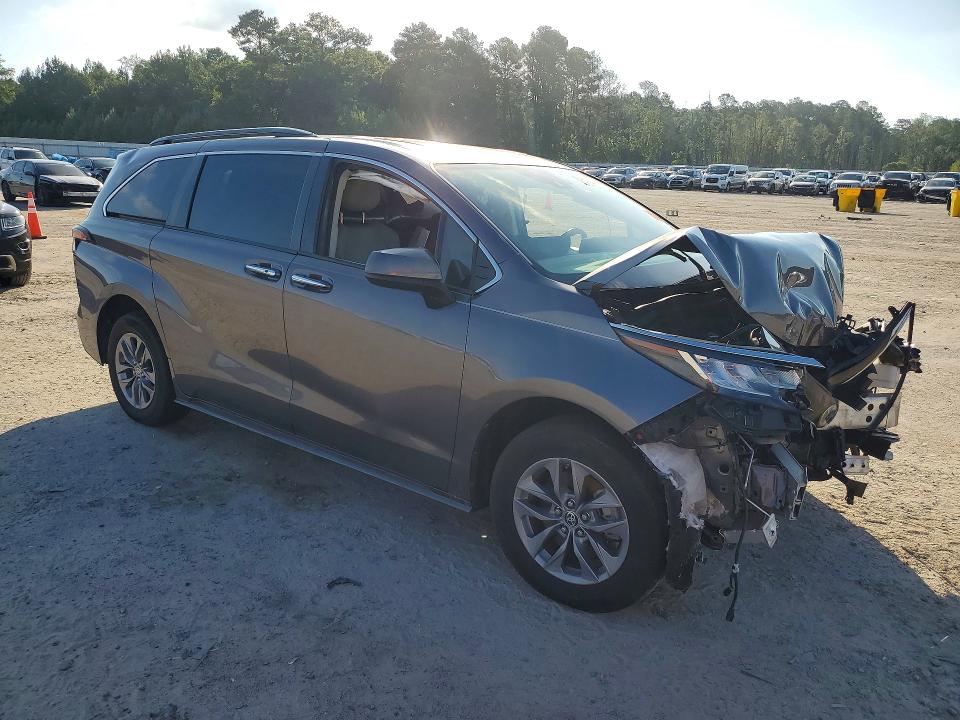 2021 Toyota VIN 5TDYRKEC9MS054780 COPART salvage auction — FRONT END, Sc - Cert Of Title-Salvage, sold $6,900 on 2026-07-27 (photo 4)