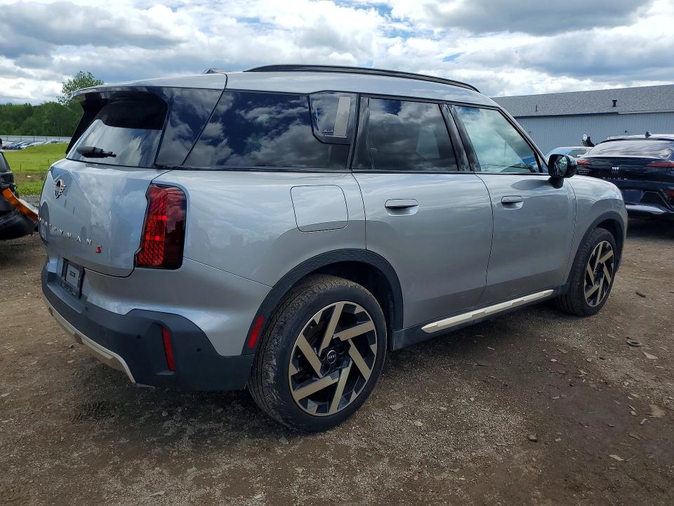 2025 Mini Cooper VIN WMZ23GA05S7P78912 COPART salvage auction — HAIL, OH - CERT OF TITLE-SALVAGE, sold $21,000 on 2026-07-09 (photo 3)