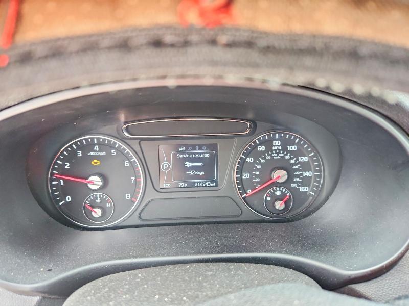 2016 Kia Sorento VIN 5XYPG4A30GG053215 COPART salvage auction — REAR END, TX - SALVAGE VEHICLE TITLE, sold $1,400 on 2026-07-02 (photo 9)