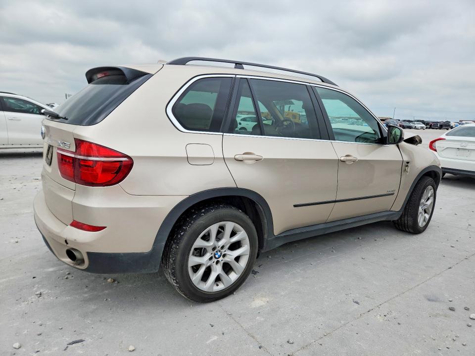 2013 BMW X5 VIN 5UXZV4C59DL993749 COPART salvage auction — FRONT END, Tx - Salvage Vehicle Title, sold $1,350 on 2026-07-28 (photo 3)
