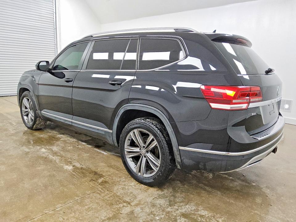 2018 Volkswagen Atlas VIN 1V2ER2CA3JC502415 COPART salvage auction — MINOR DENT/SCRATCHES, GA - CERTIFICATE OF TITLE, sold $7,200 on 2026-07-23 (photo 2)