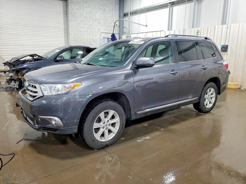 2013 Toyota Highlander VIN 5TDBK3EH0DS248450 COPART salvage auction — FRONT END, Mn - Cert Of Title-Salvage, sold $4,700 on 2026-07-14 (photo 1)