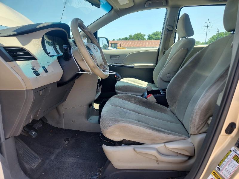 2011 Toyota Sienna VIN 5TDZK3DC7BS020785 COPART salvage auction — REAR END, Oh - Cert Of Title-Salvage, sold $950 on 2026-07-31 (photo 7)