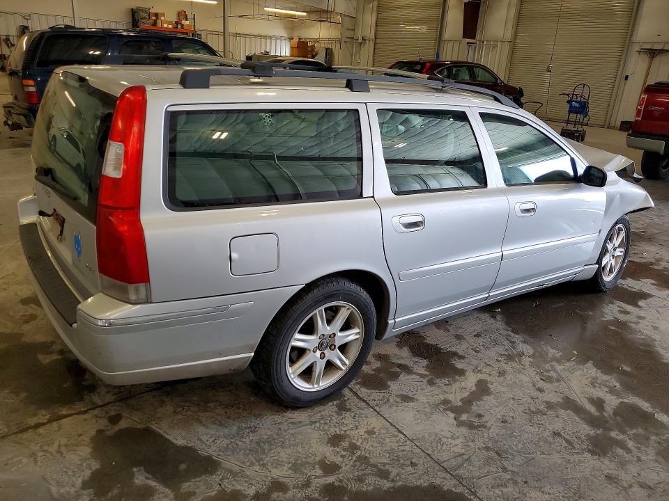 2005 Volvo V70 VIN YV1SW592352491131 COPART salvage auction — FRONT END, Mn - Cert Of Title-Prior Salvage, sold $475 on 2026-07-13 (photo 3)