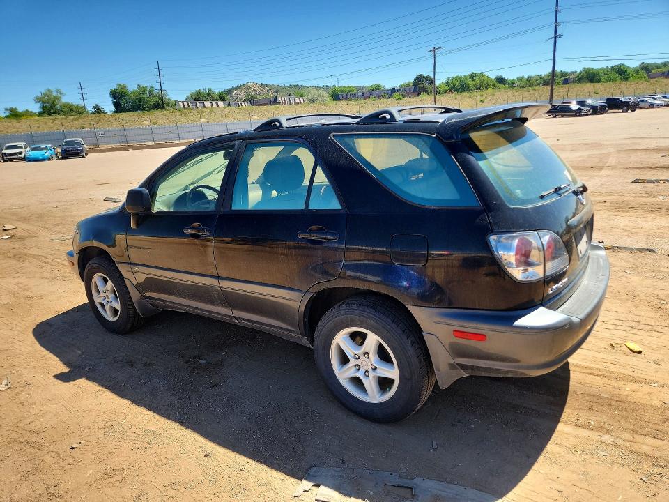 2002 Lexus Rx 300 VIN JTJGF10U820143526 COPART salvage auction — MINOR DENT/SCRATCHES, Ca - Dlr/Dis/Exp Only Salvage Title, sold $375 on 2026-07-15 (photo 2)