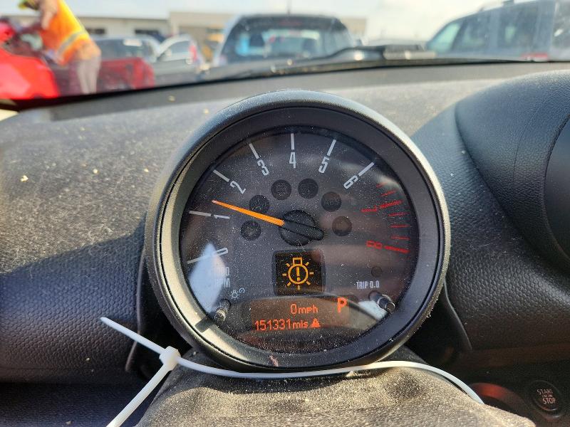 2015 Mini Cooper VIN WMWZC5C53FWP44360 COPART salvage auction — REAR END, IN - CERT OF TITLE-SALVAGE TITLE, sold $1,000 on 2026-07-31 (photo 9)