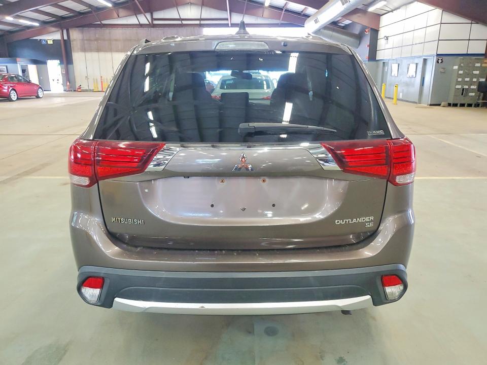 2017 Mitsubishi Outlander VIN JA4AZ3A36HZ054747 COPART salvage auction — MINOR DENT/SCRATCHES, Ny - Certificate Of Title, sold $575 on 2026-07-09 (photo 6)