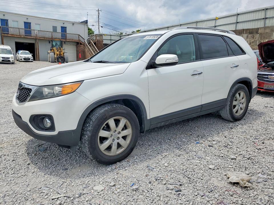 2012 Kia Sorento VIN 5XYKT4A65CG242498 COPART salvage auction — MINOR DENT/SCRATCHES, Ky - Certificate Of Title, sold $875 on 2026-07-10 (photo 1)