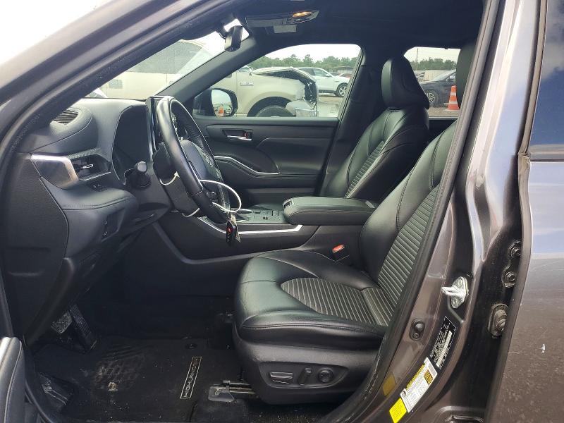 2021 Toyota VIN 5TDLZRAH5MS068907 COPART salvage auction — MINOR DENT/SCRATCHES, Tx - Certificate Of Title, sold $21,800 on 2026-07-13 (photo 7)